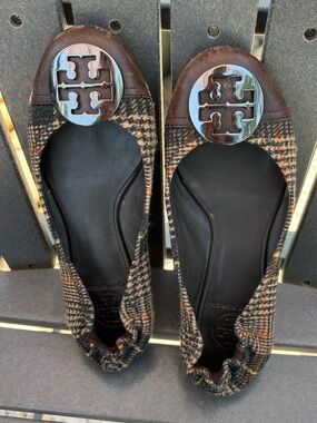 Tori Burch flats